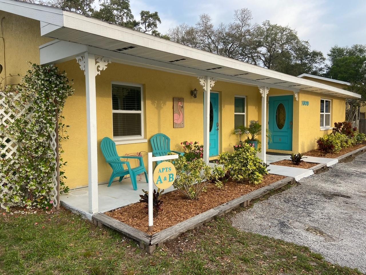 1009 SUMNER BLVD BLVD #Unit B Property Photo 1