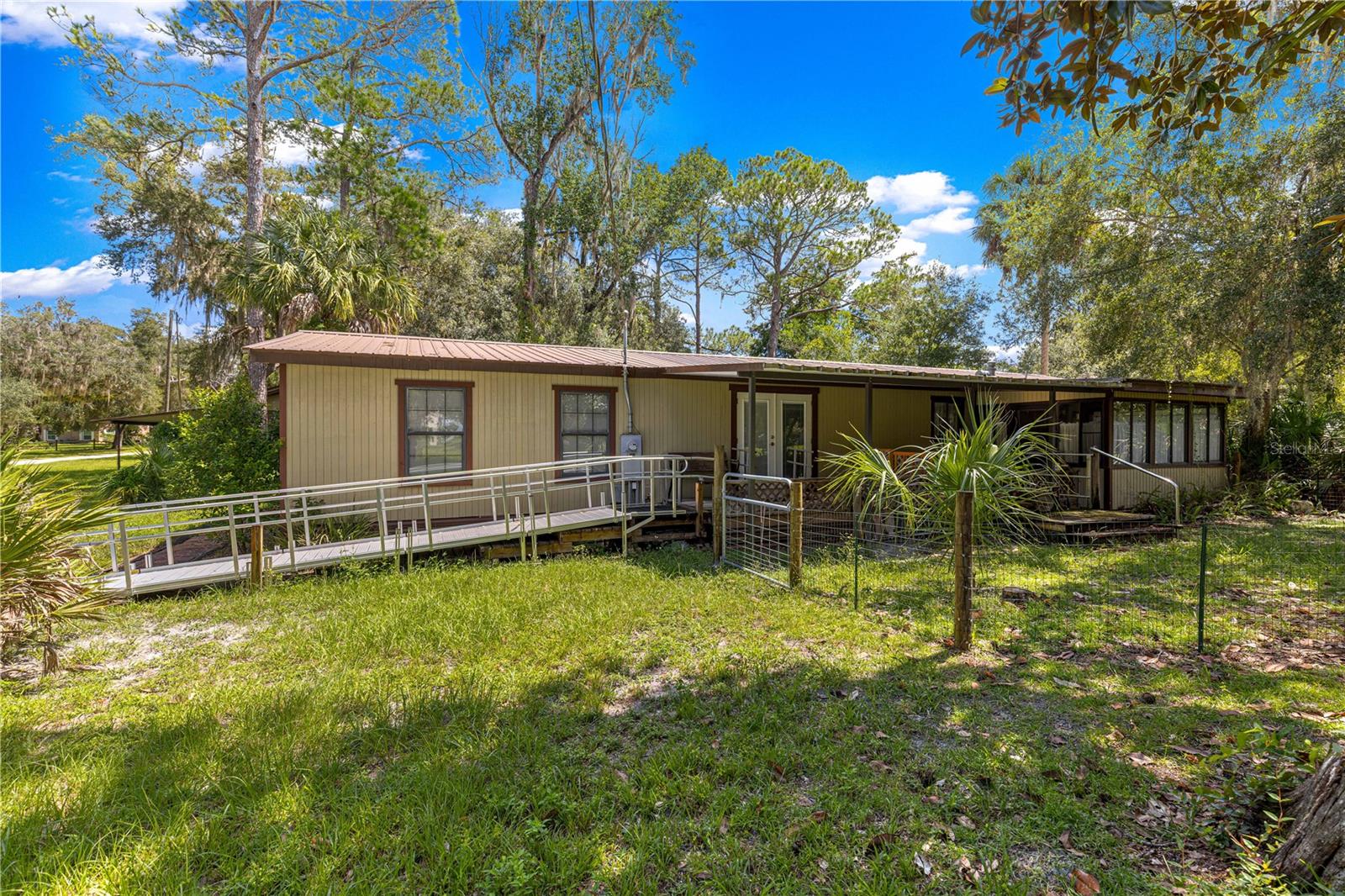 7434 E Cabin Ln Property Photo 1