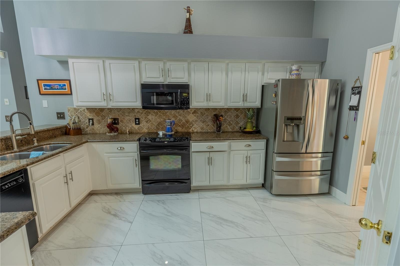 8809 Eagle Watch Dr Property Photo 13