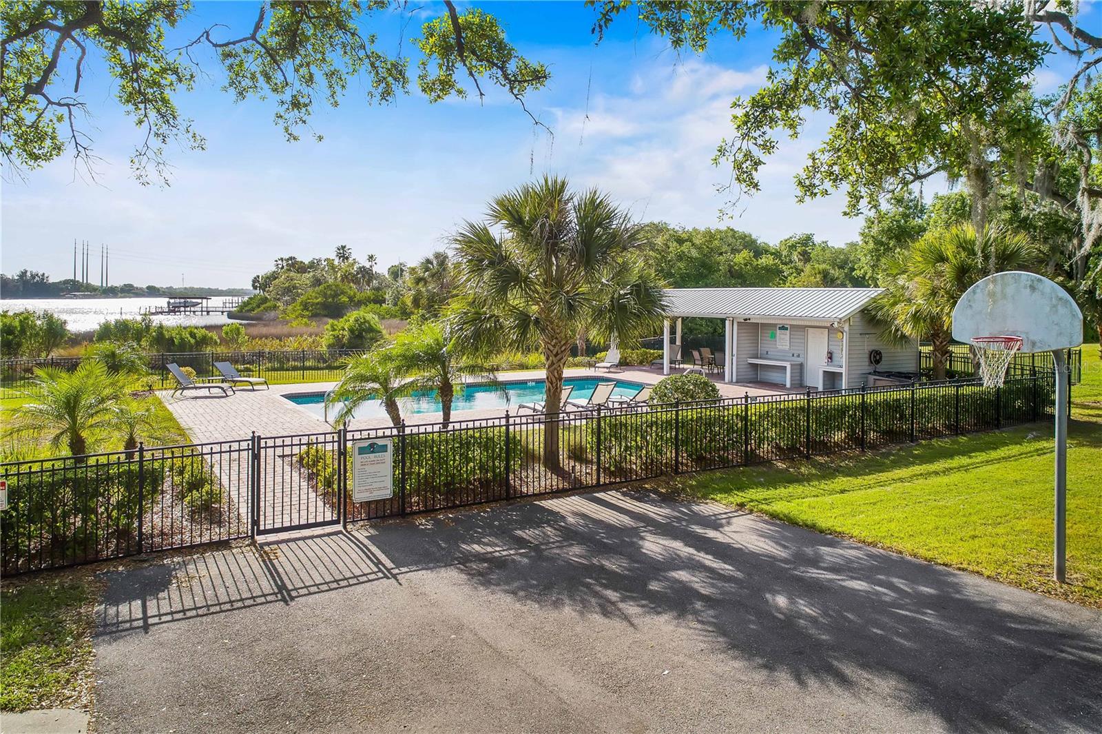 8809 Eagle Watch Dr Property Photo 36