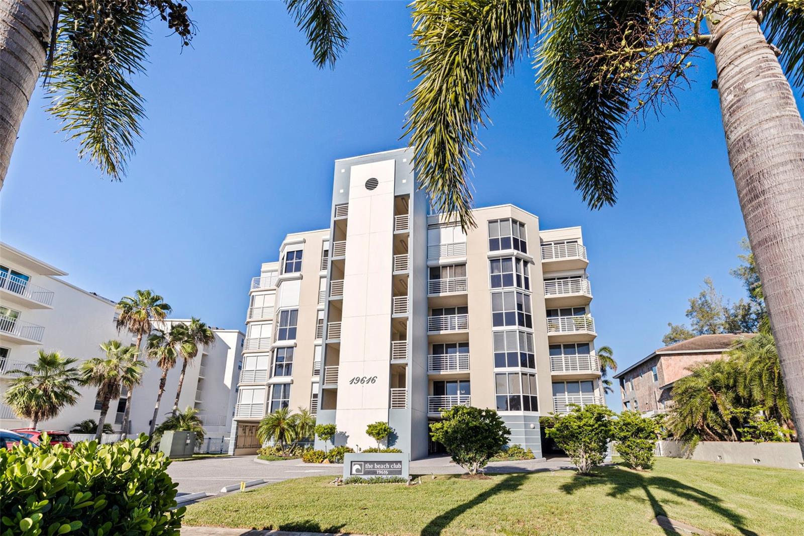 19616 Gulf Blvd #302 Property Photo 49
