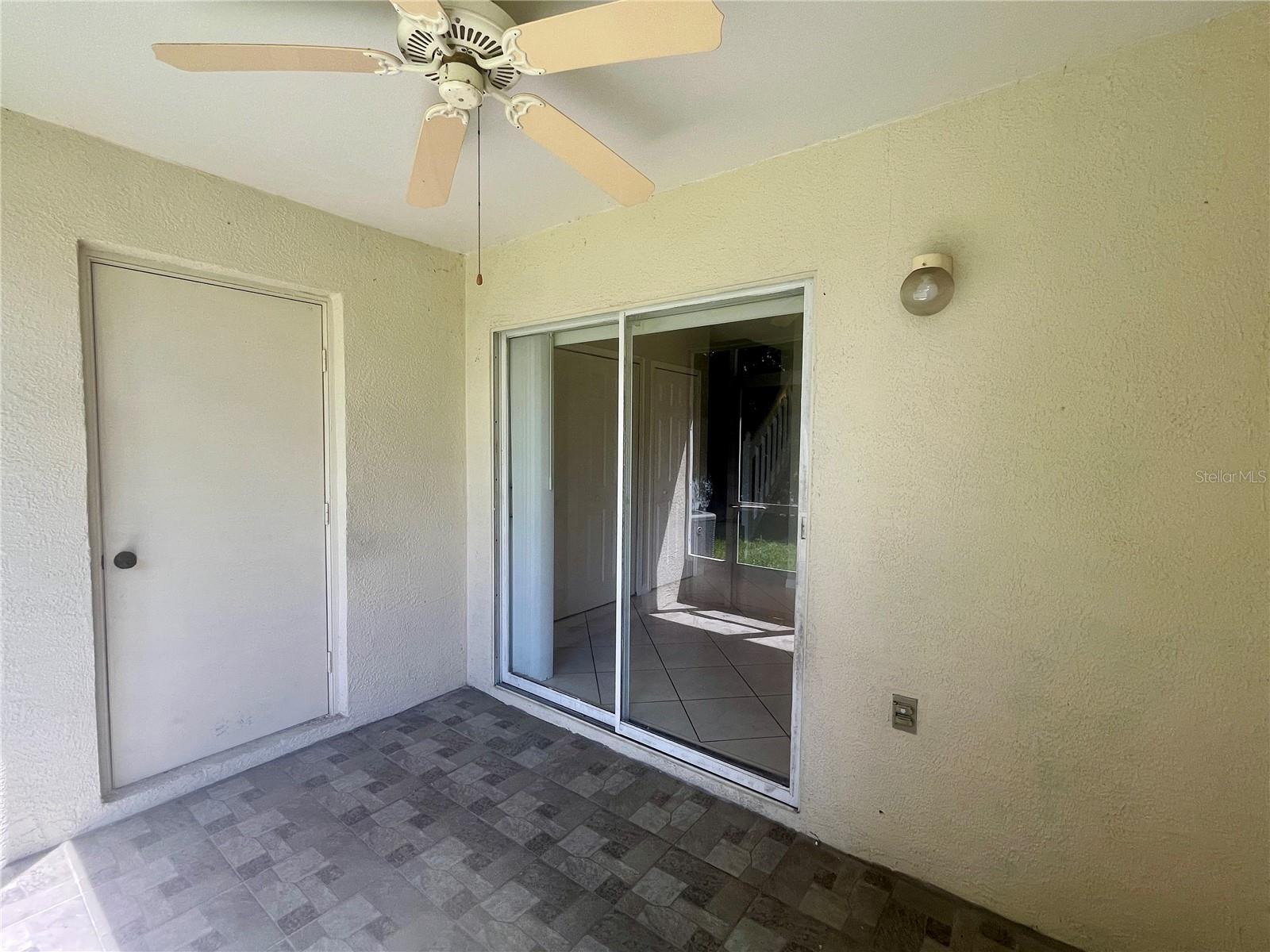 12356 Berkeley Square Dr Property Photo 9