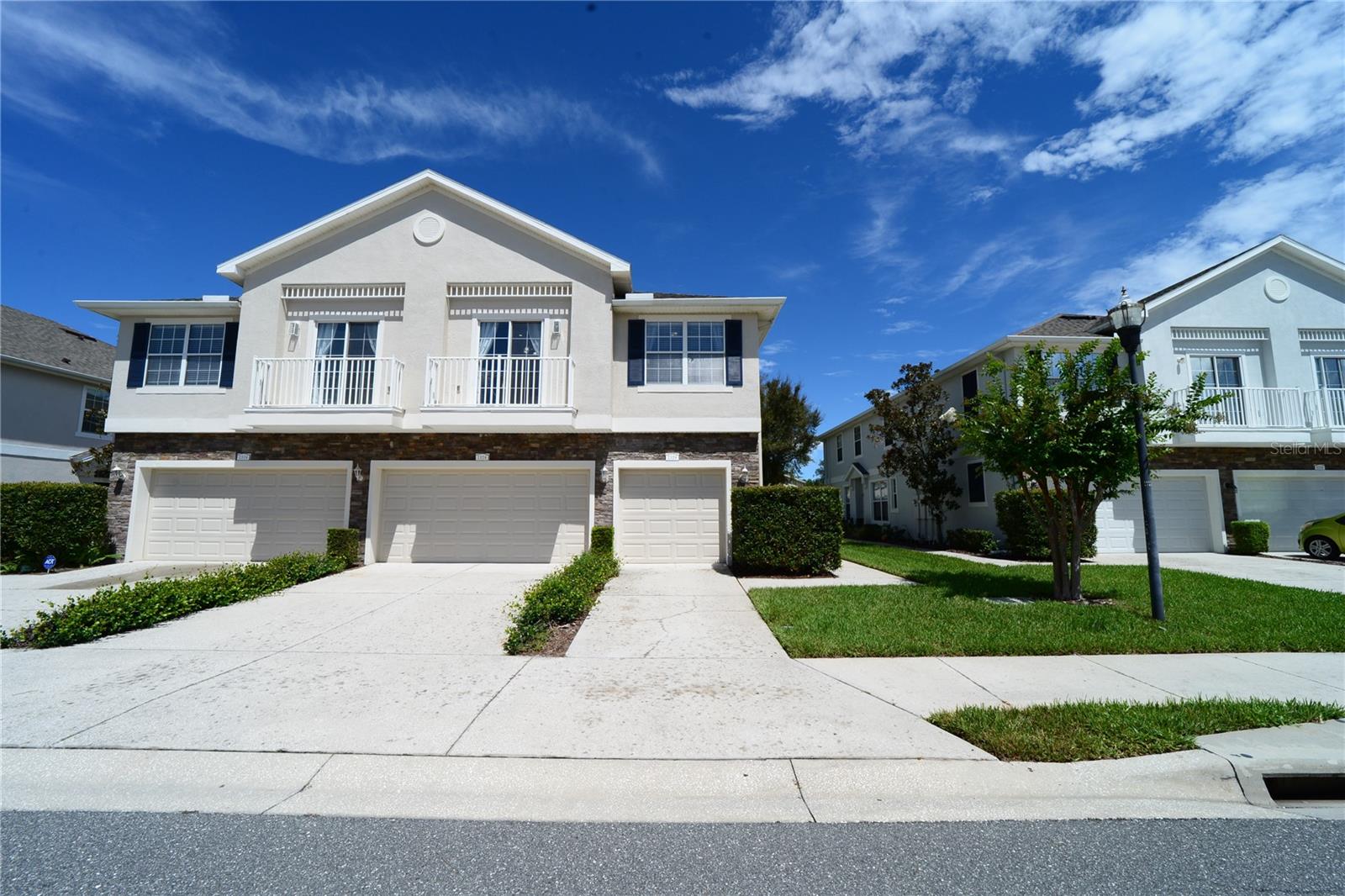 2328 Tanbark Ridge Pl Property Photo 2