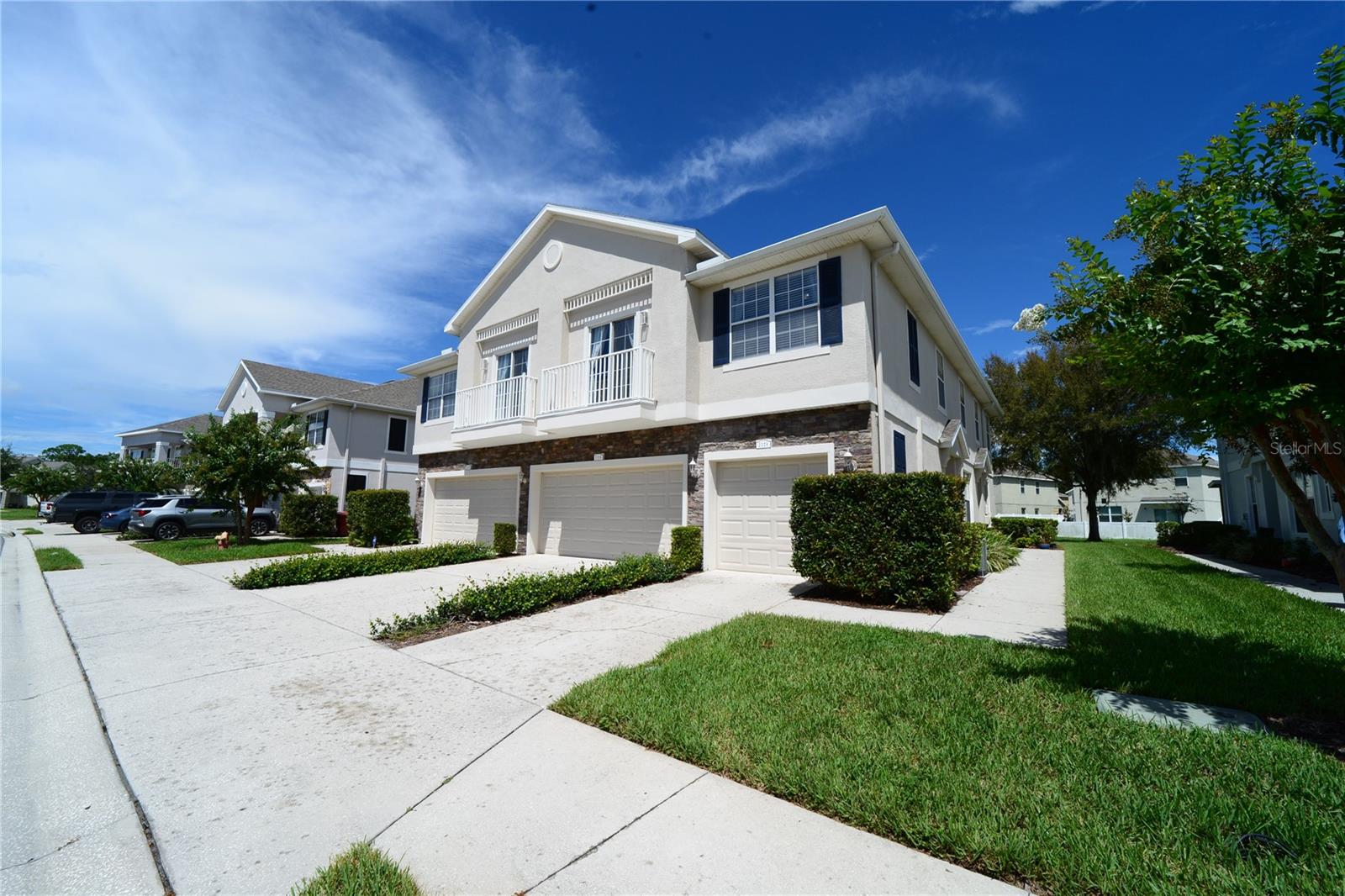 2328 Tanbark Ridge Pl Property Photo 3