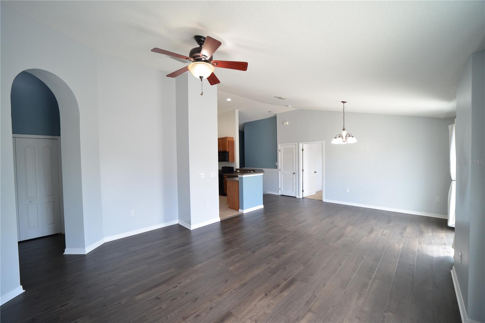 2328 Tanbark Ridge Pl Property Photo 9