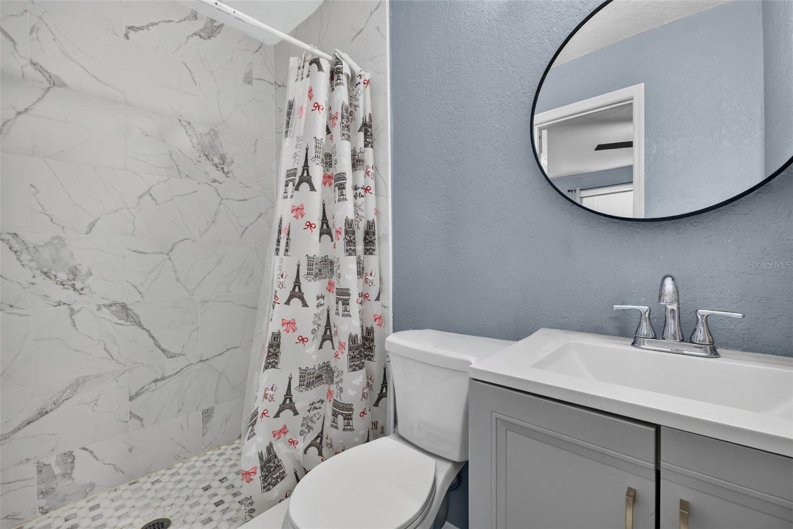 8114 N Edison Ave Property Photo 32