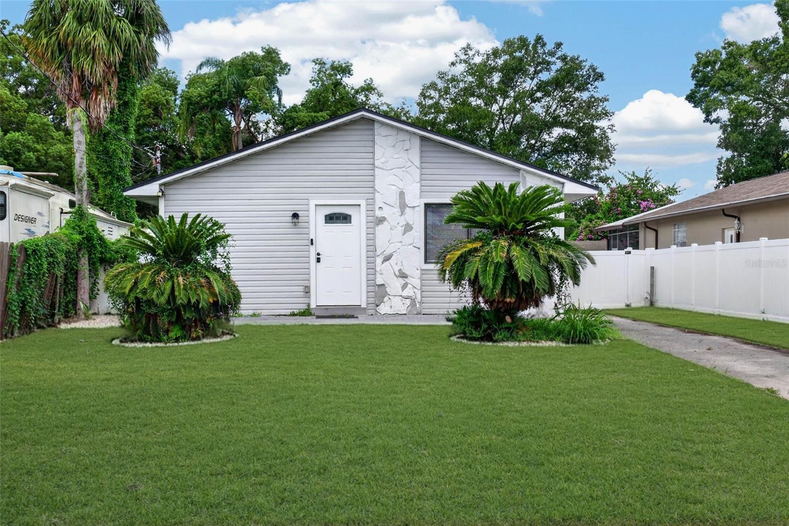8114 N Edison Ave Property Photo 40