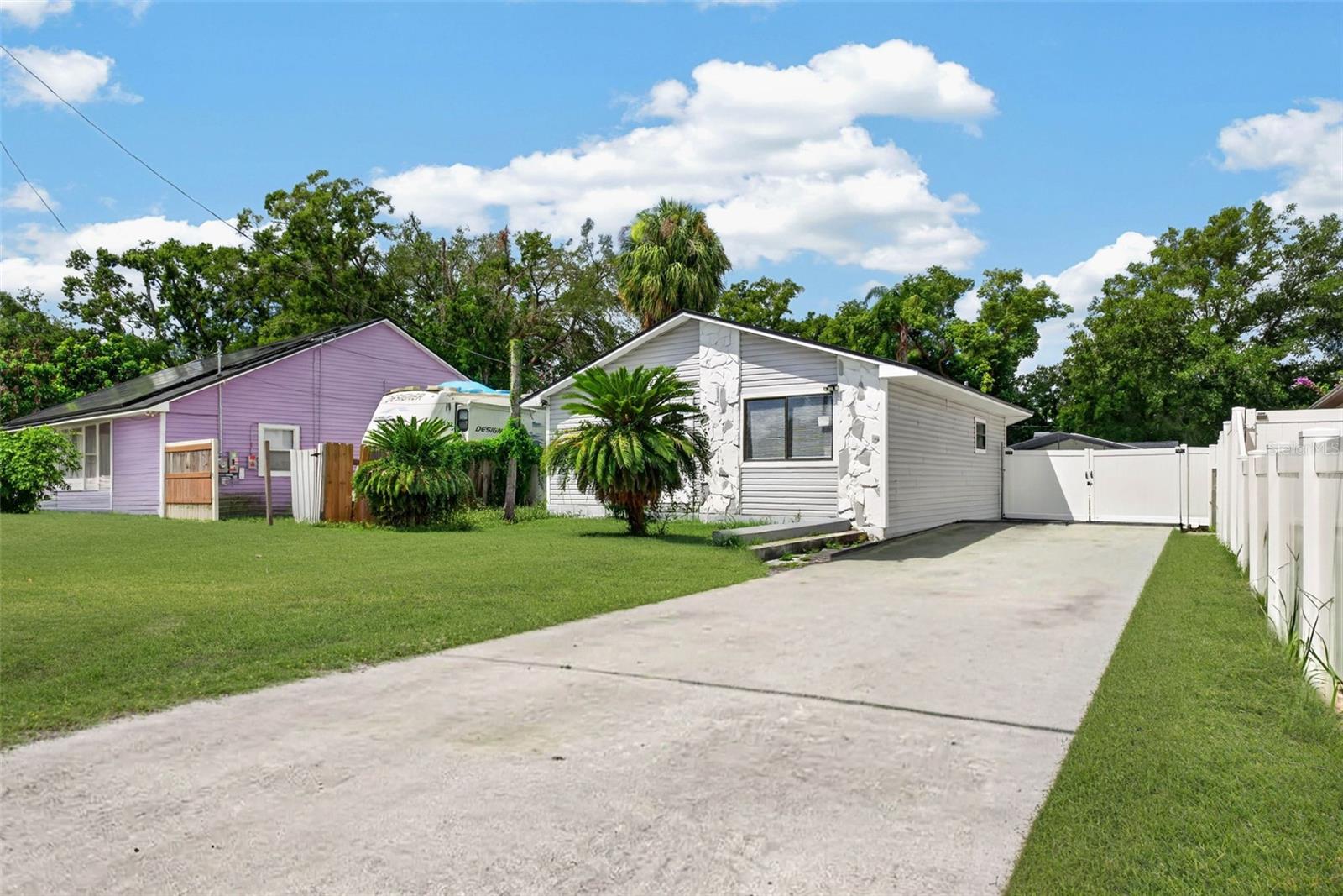 8114 N Edison Ave Property Photo 42