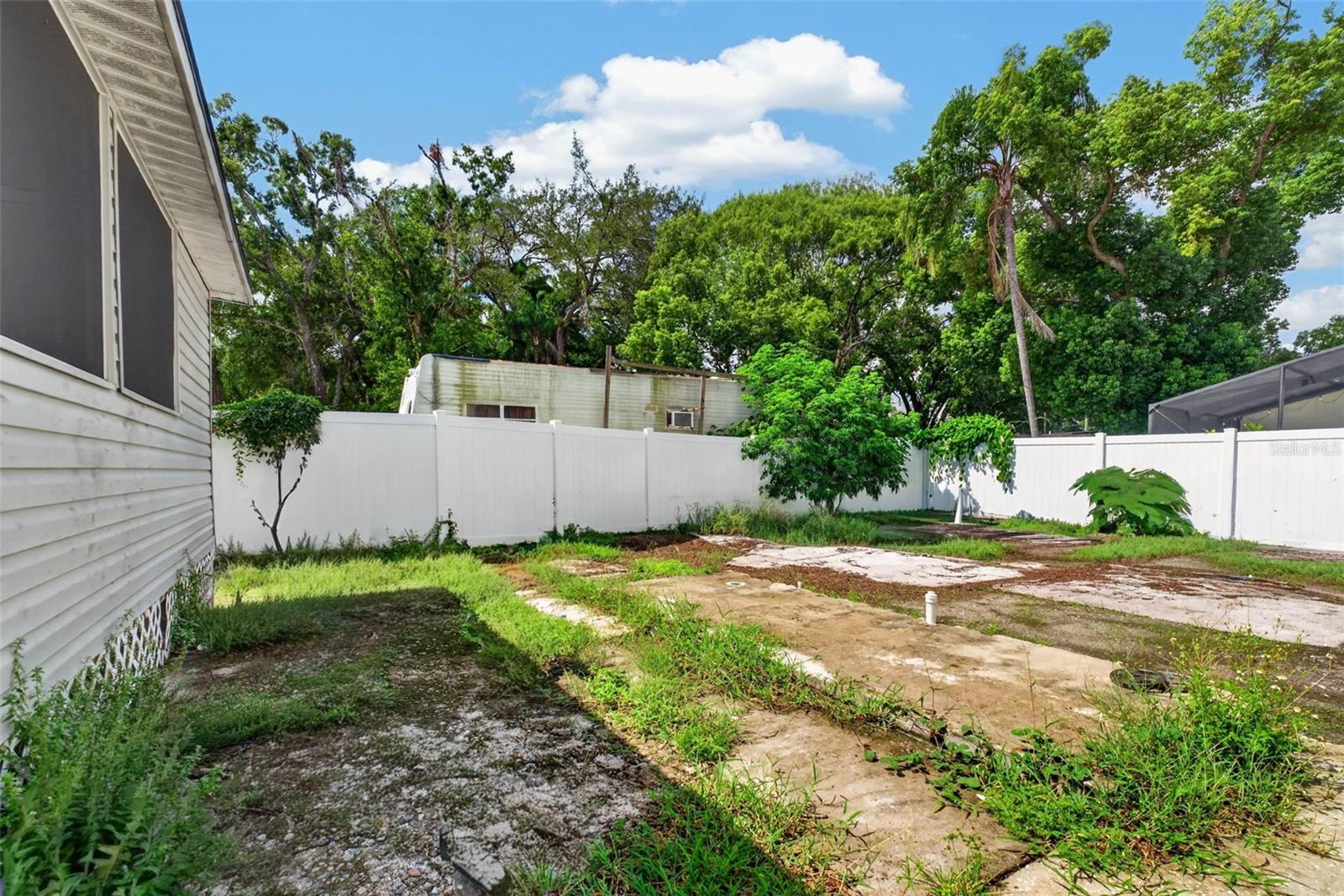 8114 N Edison Ave Property Photo 51