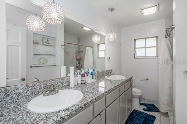 12009 Waterside Ct Property Photo 12