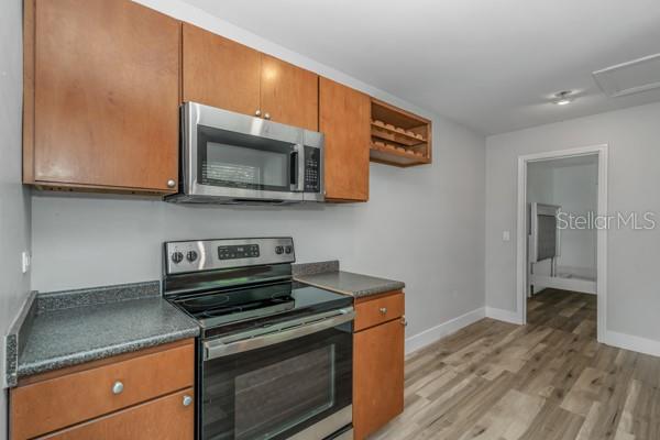 12009 Waterside Ct Property Photo 15