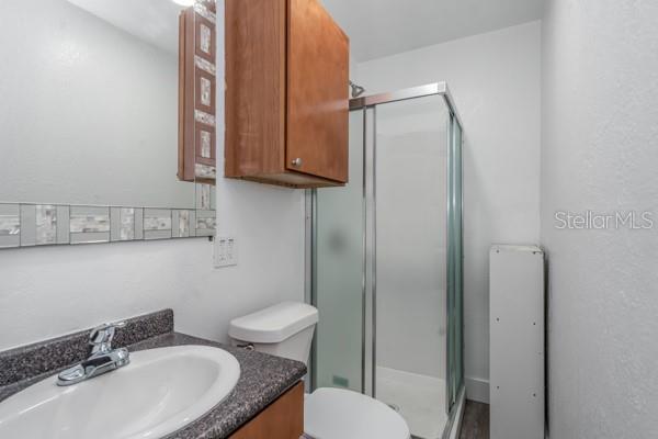 12009 Waterside Ct Property Photo 18