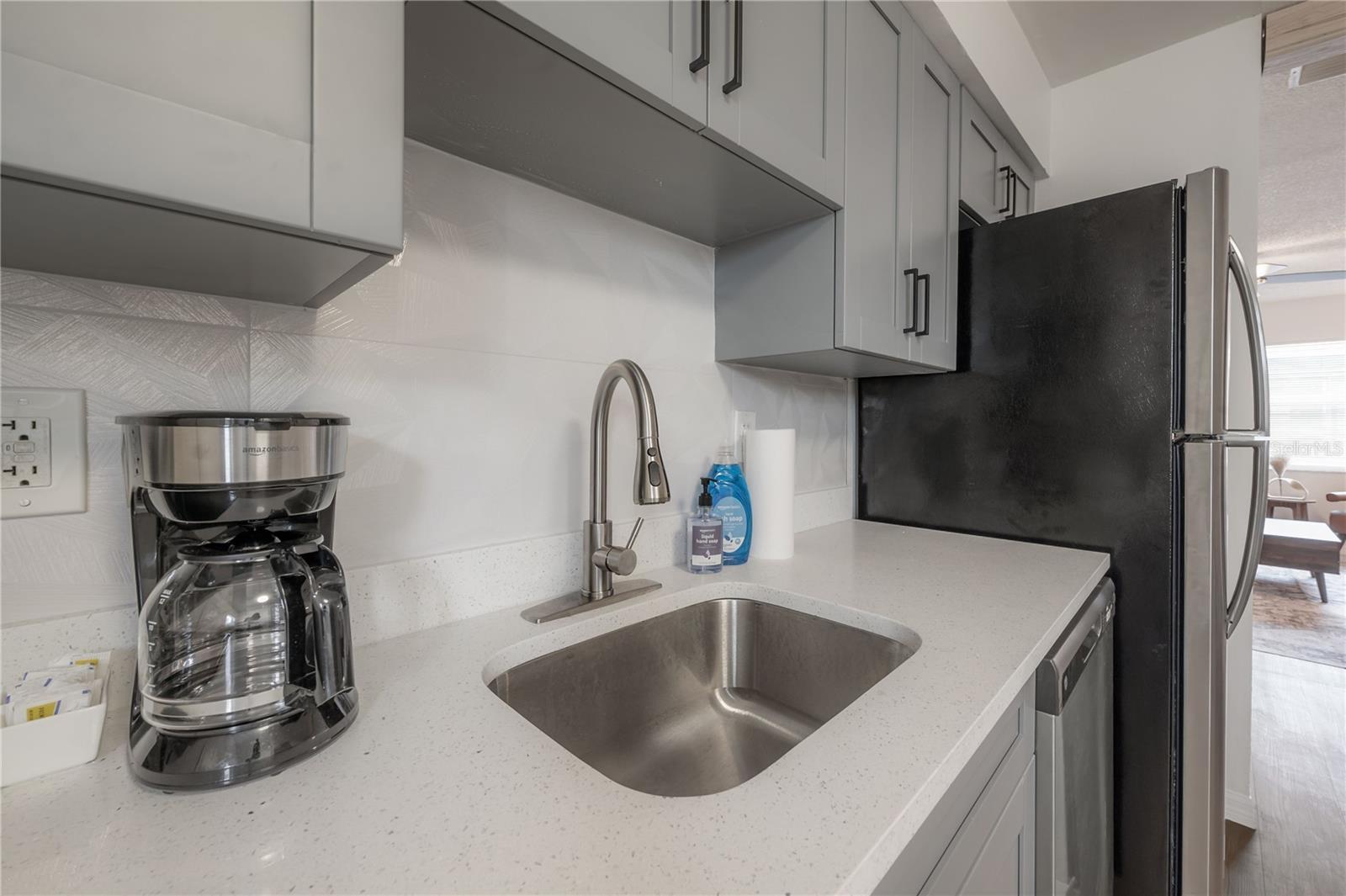 6910 S Macdill Ave #c Property Photo 10