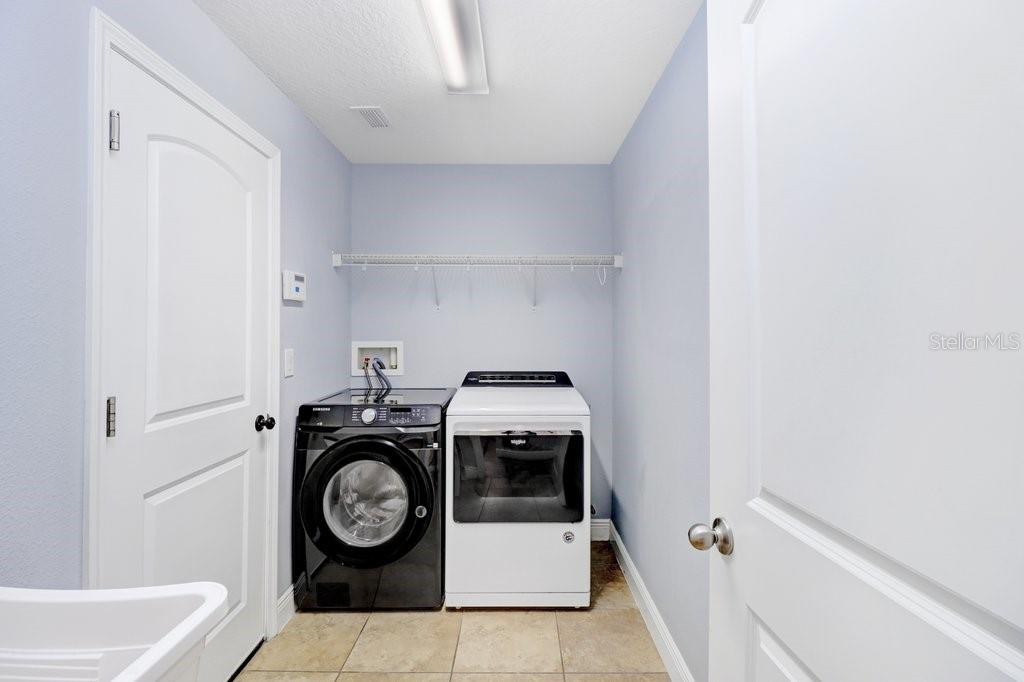 2480 Bartolo Dr Property Photo 31