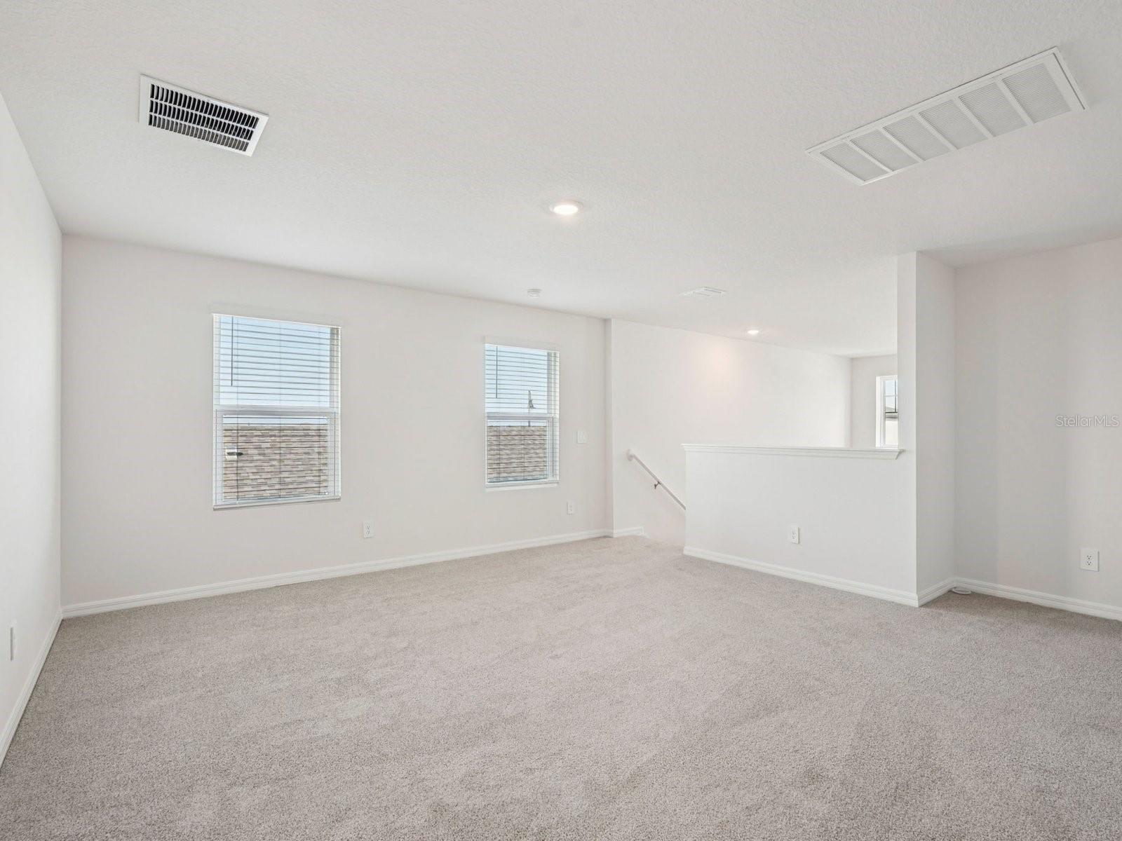 1548 Brekey Way Property Photo 6
