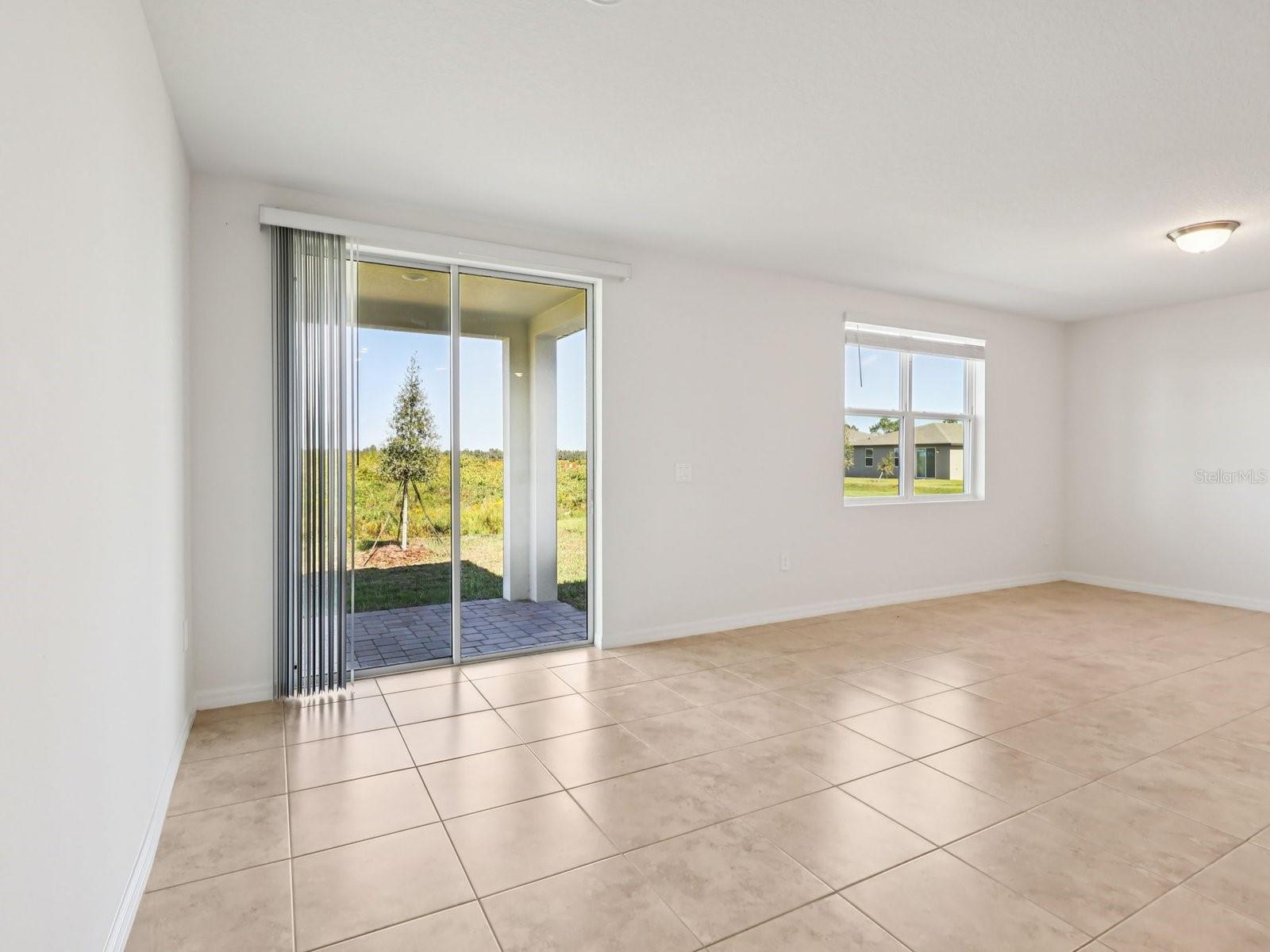 14159 Harvest Pines Ln Property Photo 4