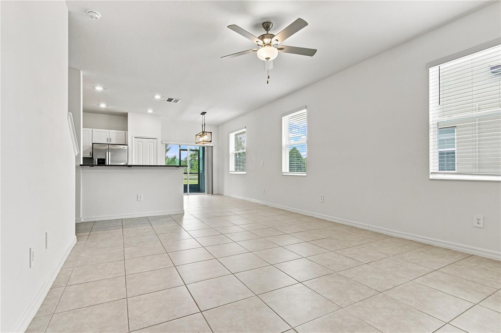 6280 Shiner St Property Photo 9