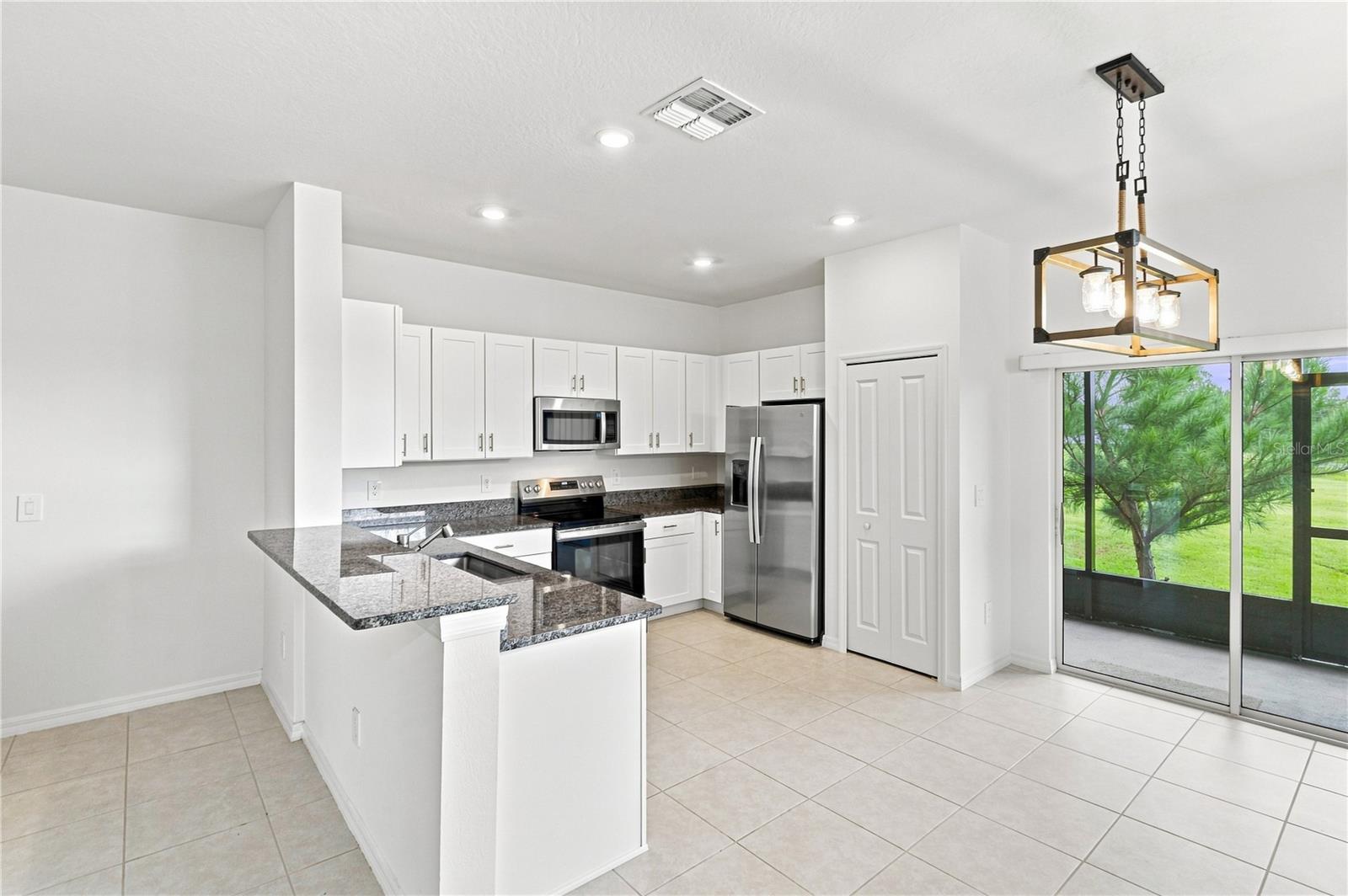 6280 Shiner St Property Photo 12