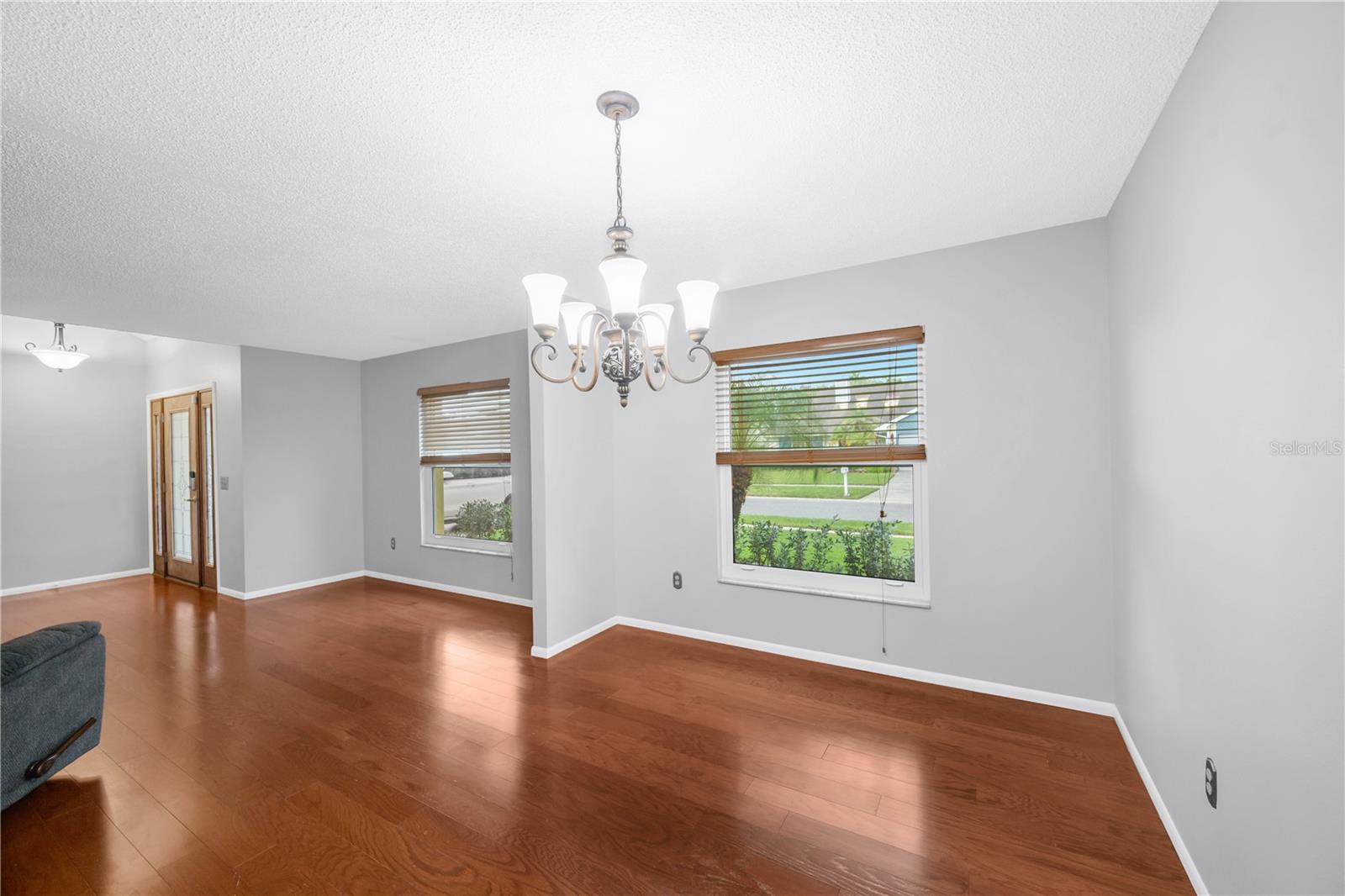 1418 Shell Flower Dr Property Photo 8