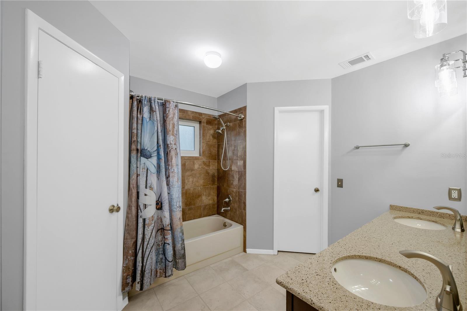 1418 Shell Flower Dr Property Photo 19