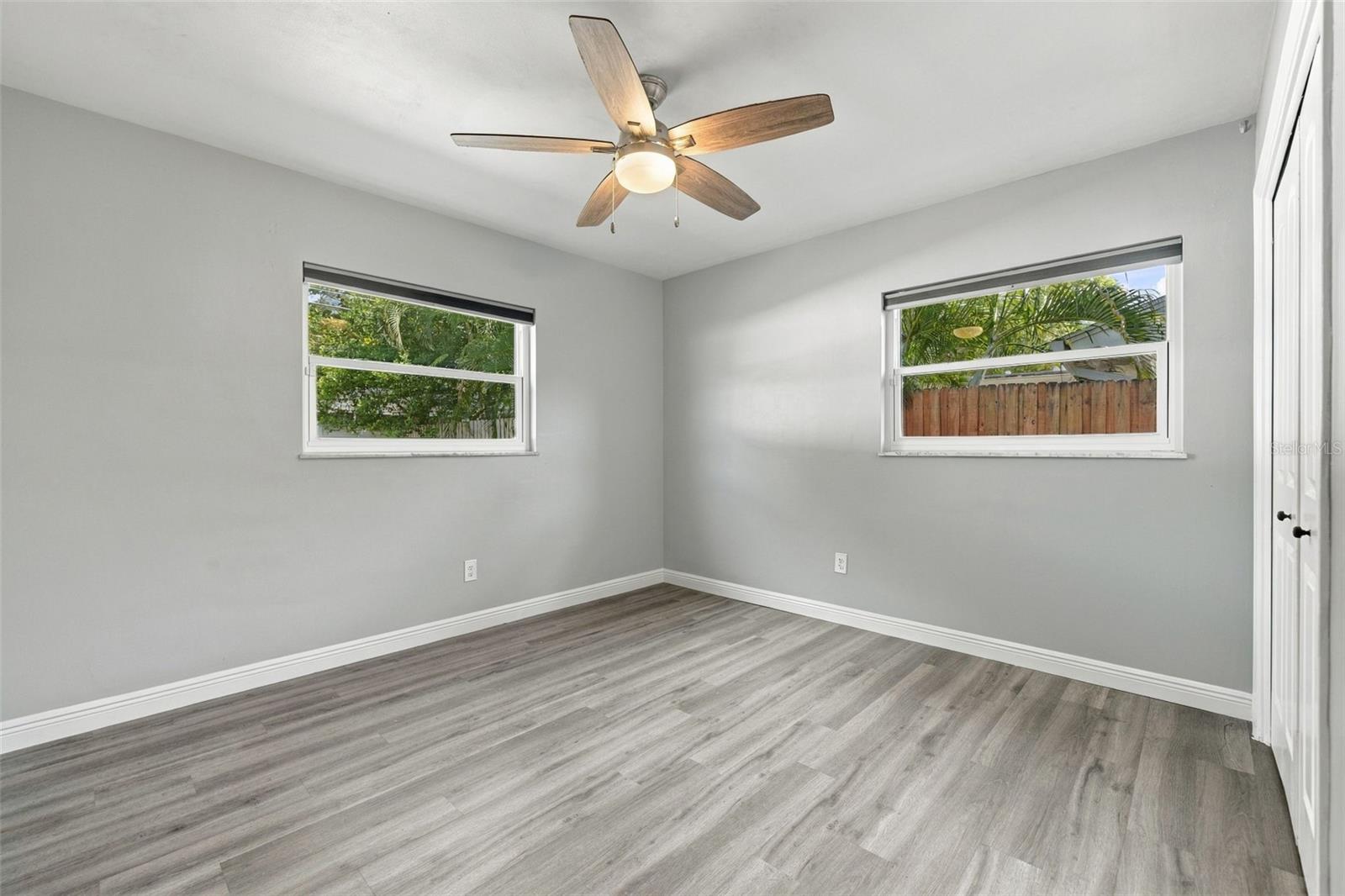 2260 Saint Charles Dr Property Photo 21