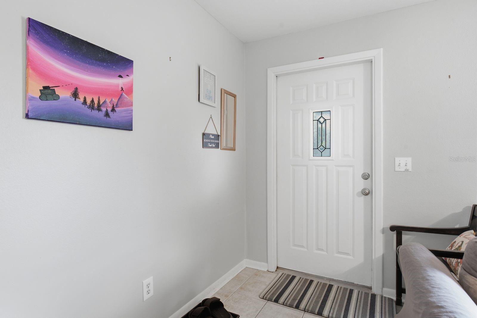 1806 Driftwood Cir S Property Photo 4