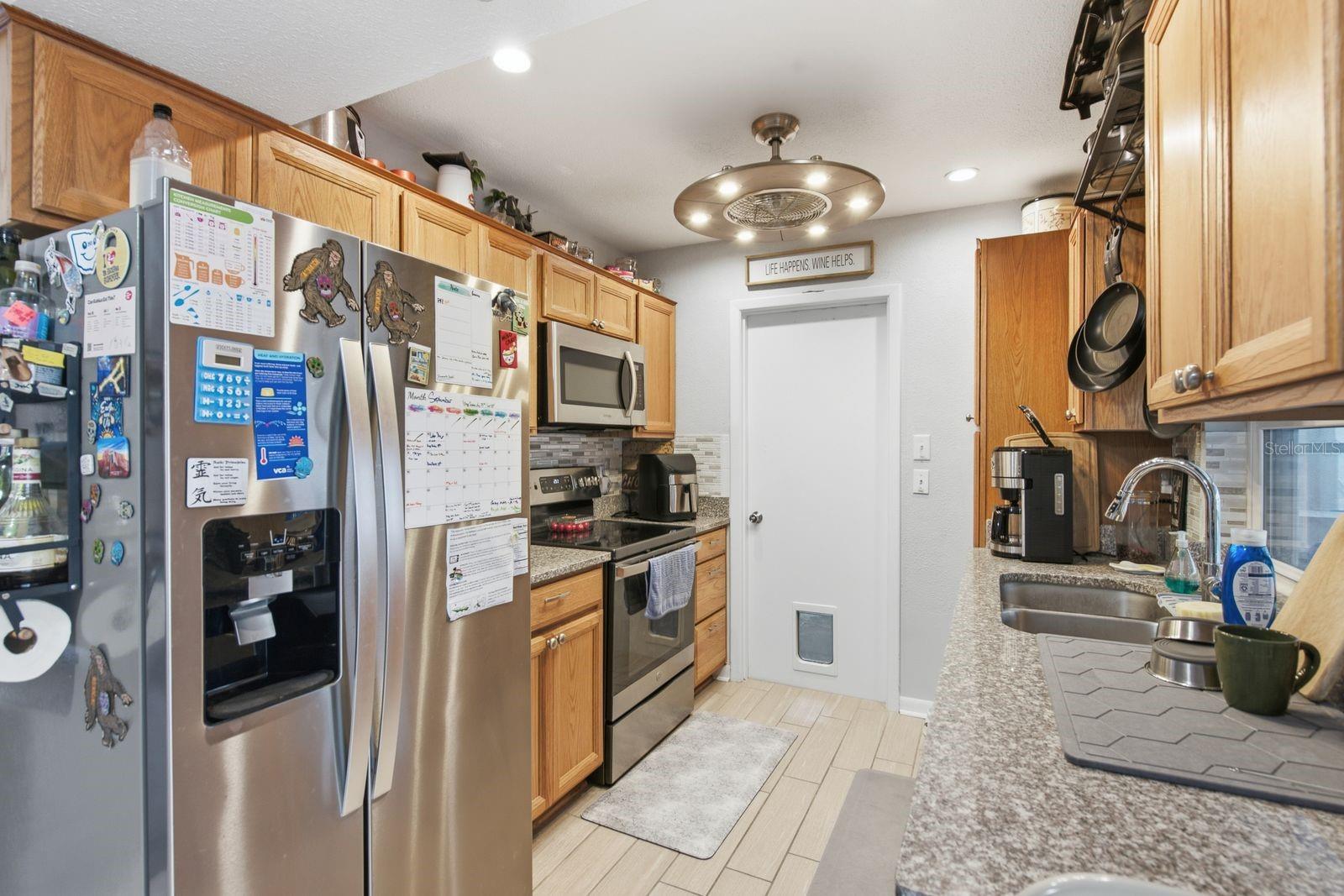 1806 Driftwood Cir S Property Photo 11