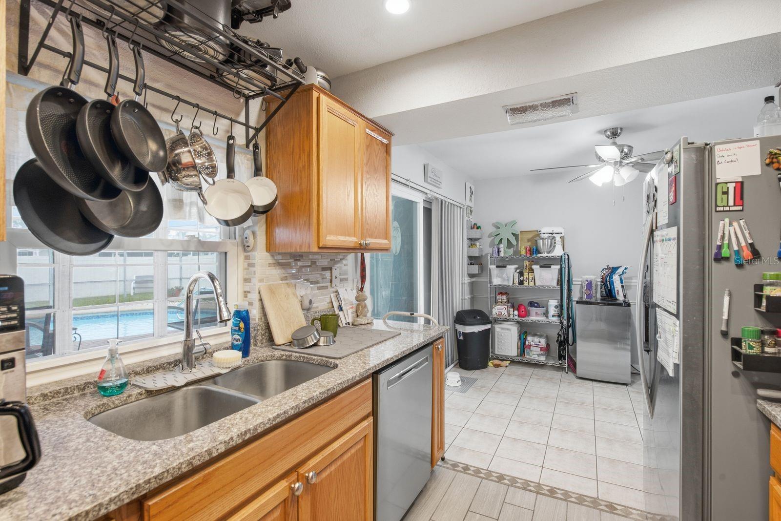 1806 Driftwood Cir S Property Photo 14