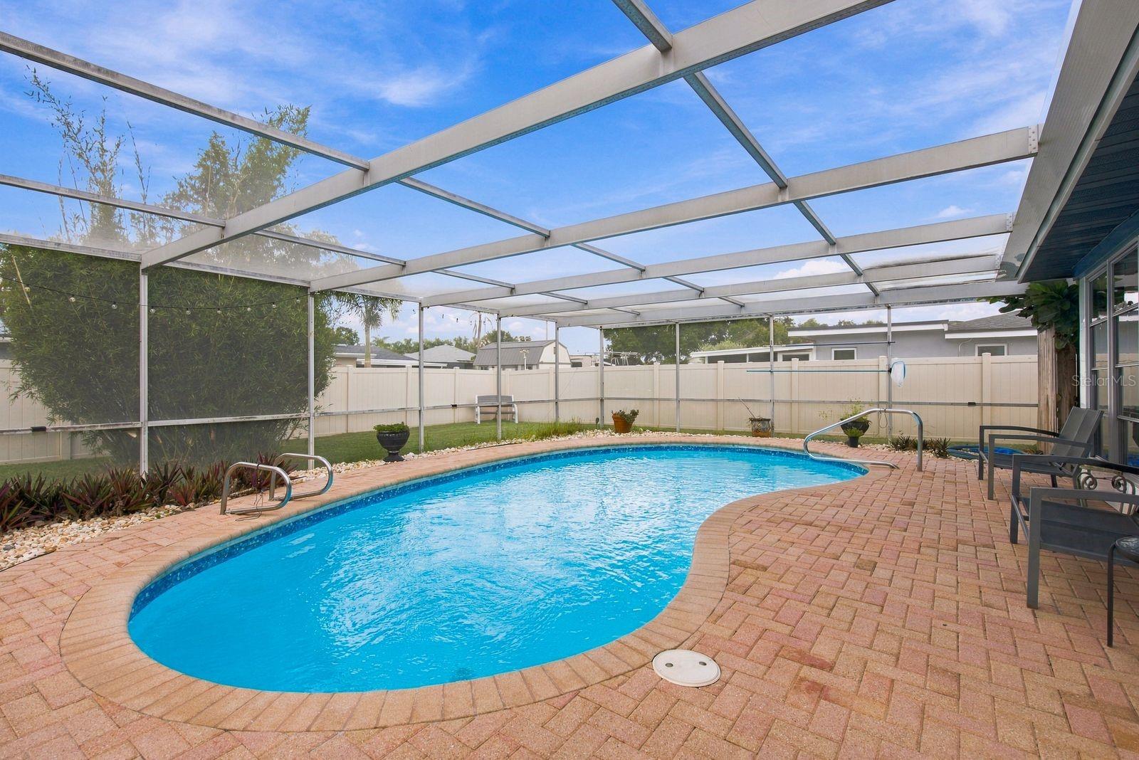 1806 Driftwood Cir S Property Photo 25