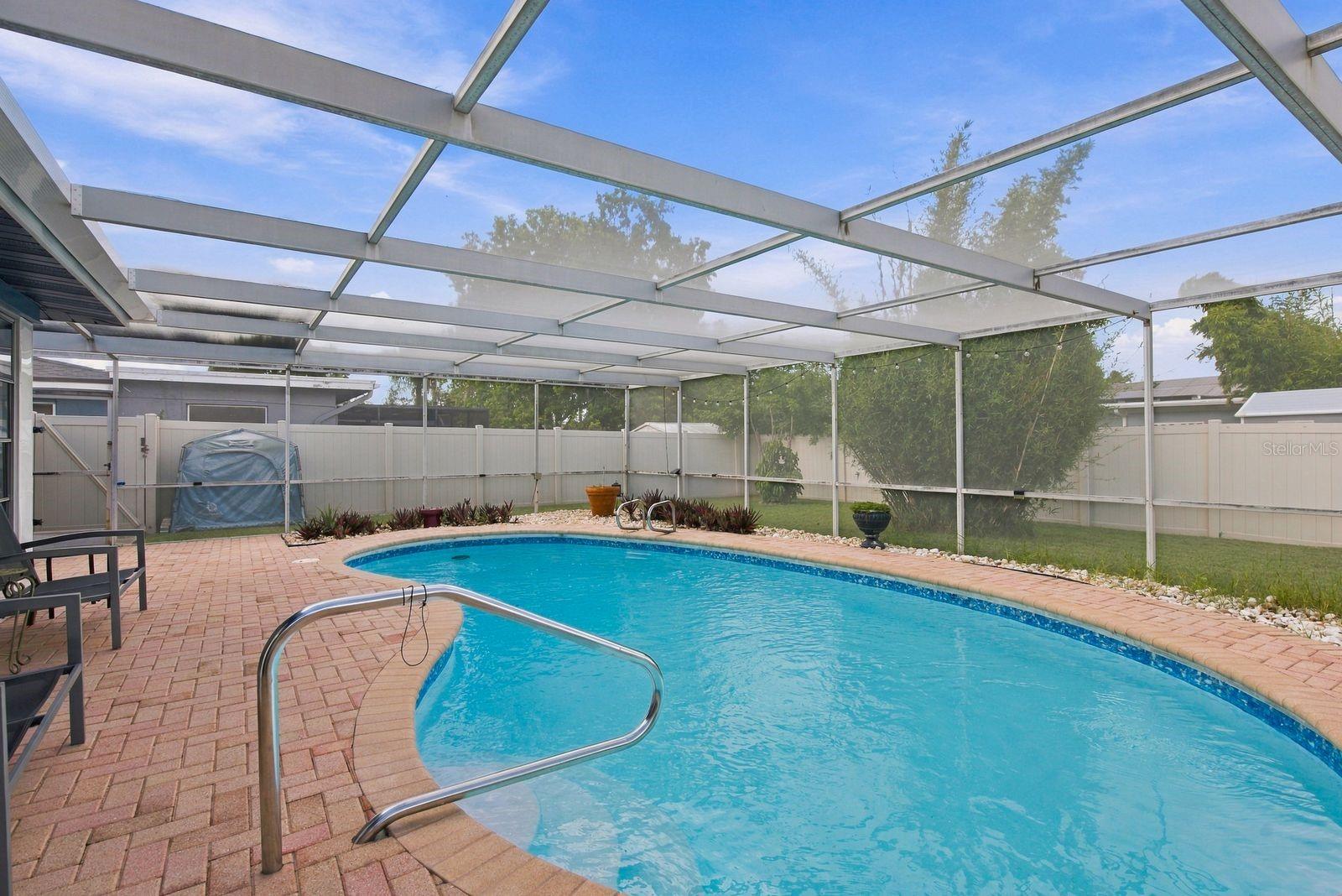 1806 Driftwood Cir S Property Photo 27