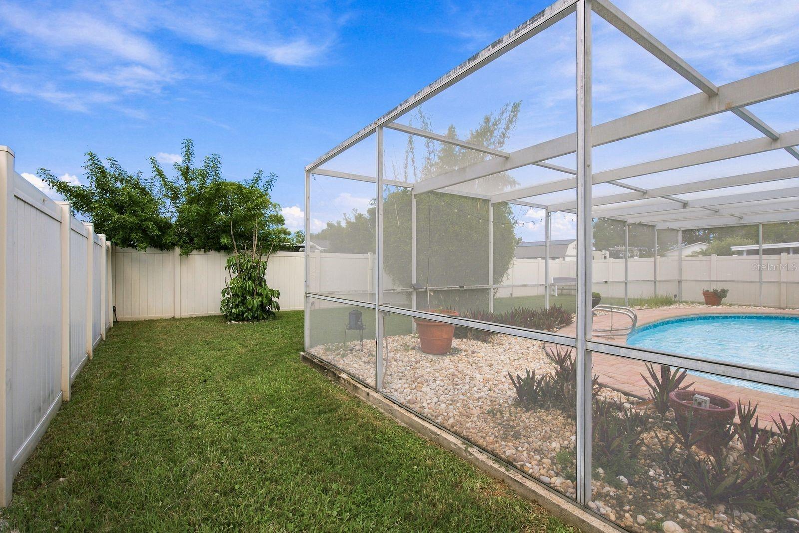 1806 Driftwood Cir S Property Photo 29