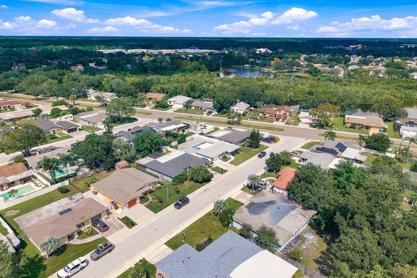 1806 Driftwood Cir S Property Photo 40