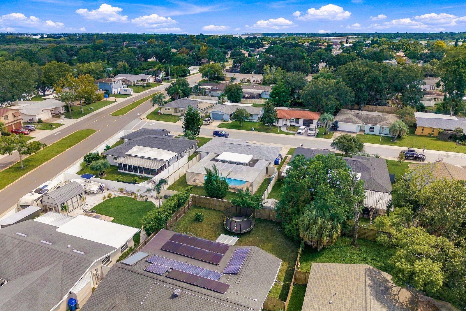 1806 Driftwood Cir S Property Photo 47