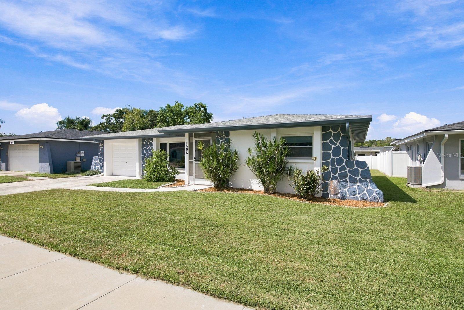1806 Driftwood Cir S Property Photo 49
