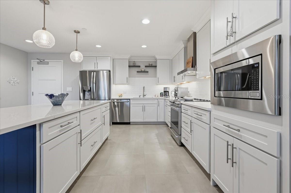 920 N Osceola Ave #605 Property Photo 7