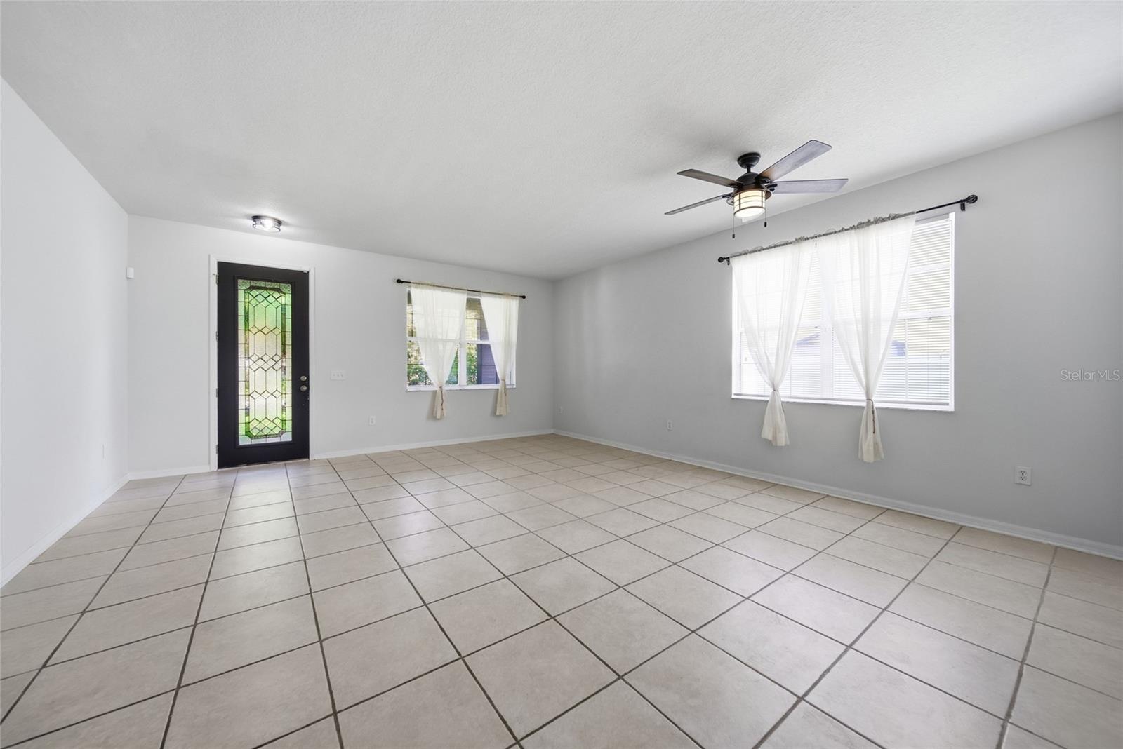 11139 Golden Silence Dr Property Photo 6