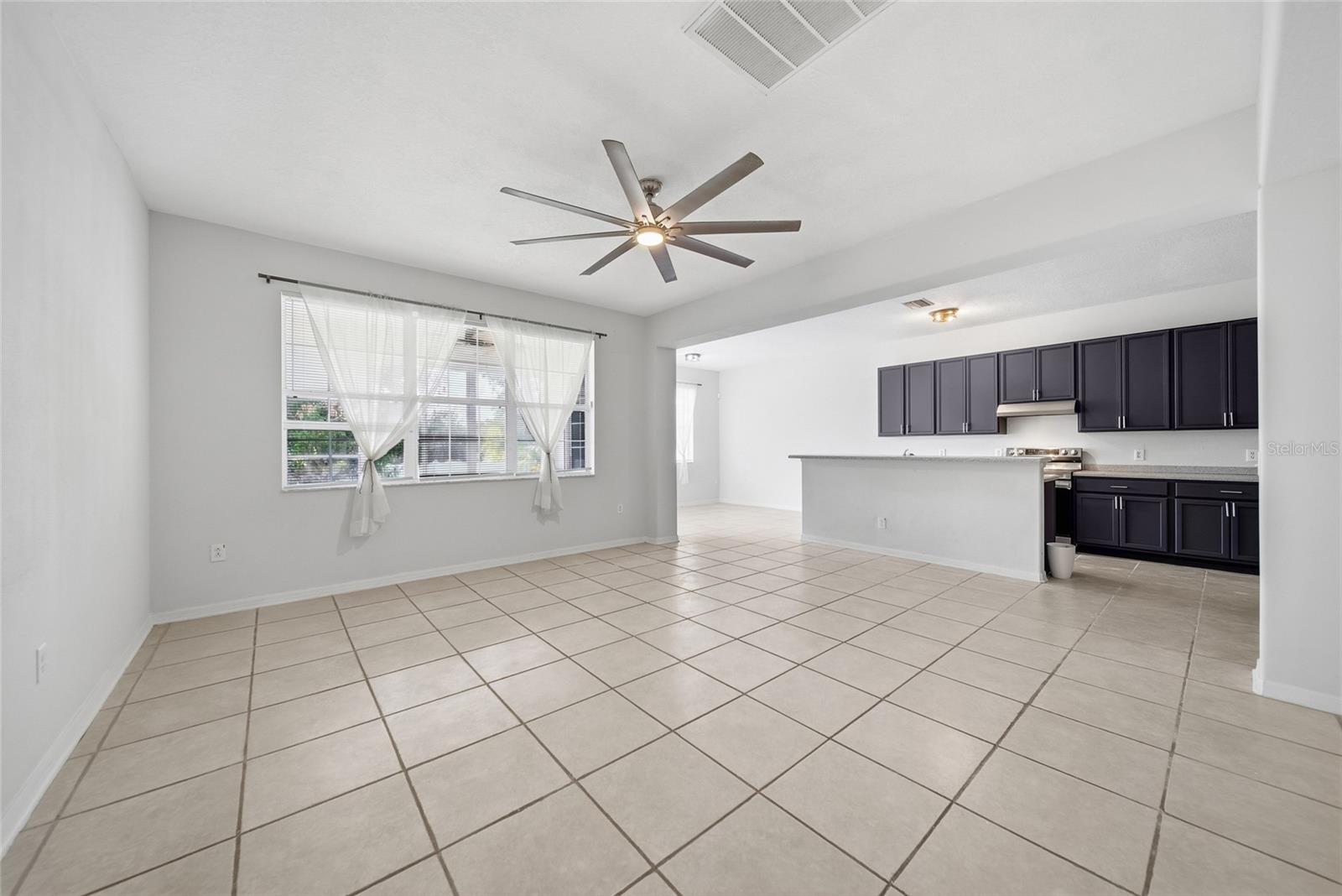 11139 Golden Silence Dr Property Photo 11