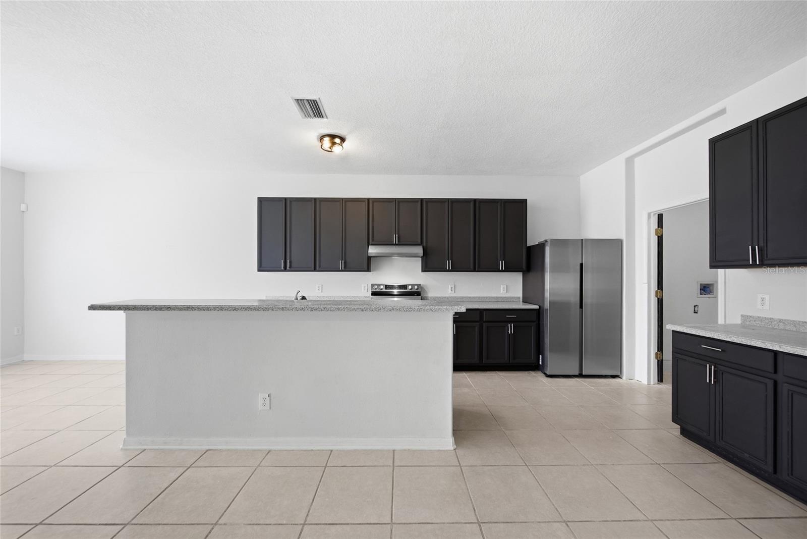 11139 Golden Silence Dr Property Photo 16