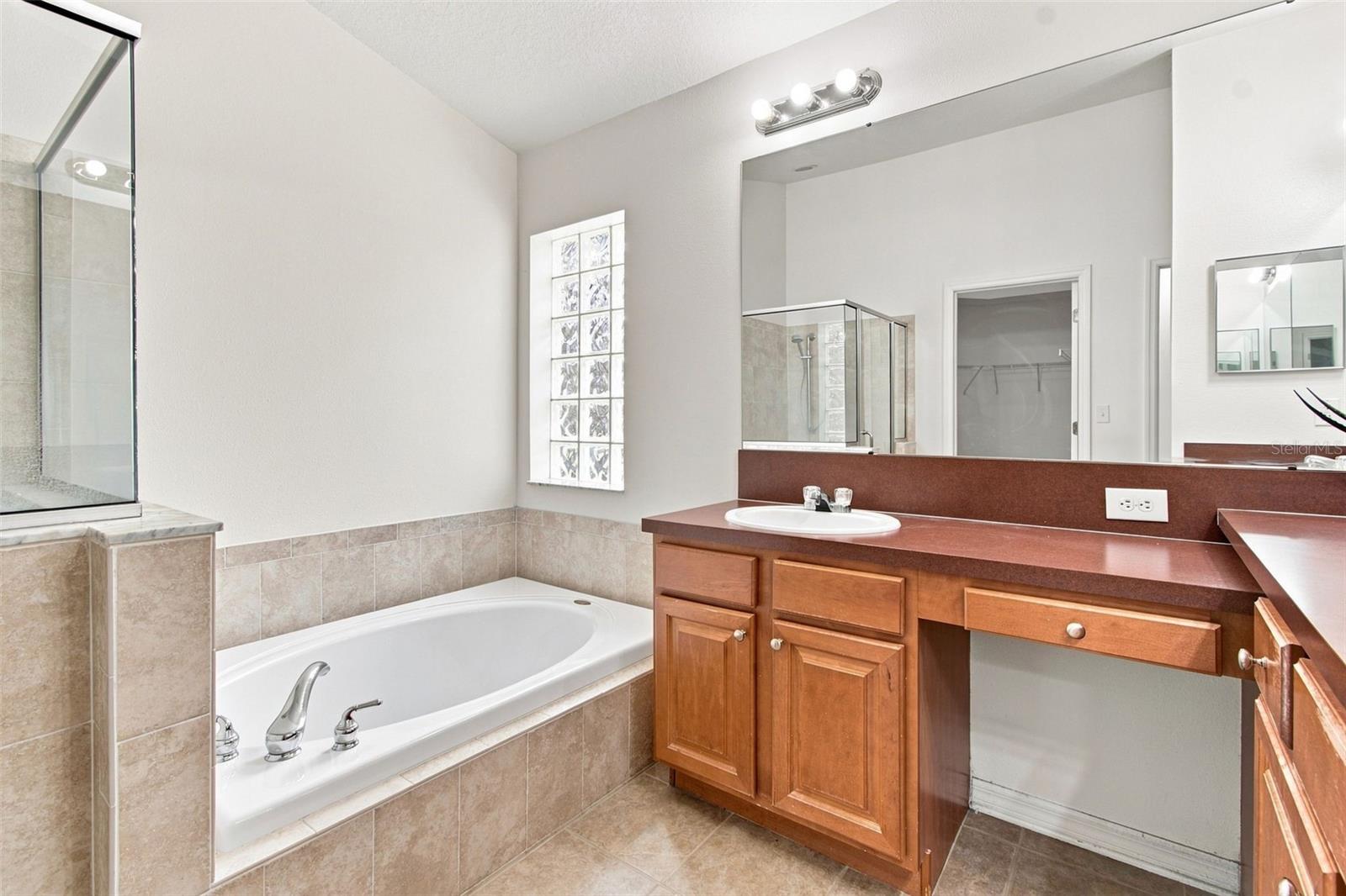 24132 Denali Ct Property Photo 18