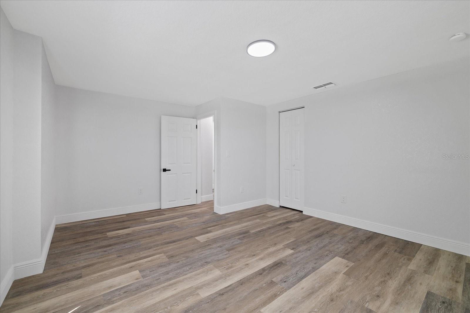 11002 Riverview Dr Property Photo 37