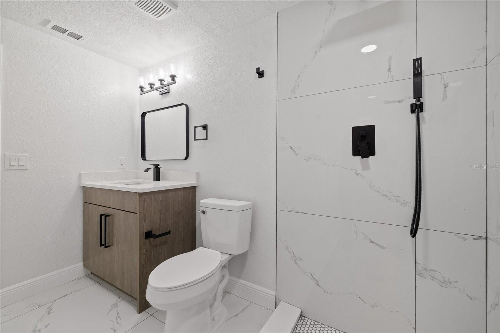 11002 Riverview Dr Property Photo 42
