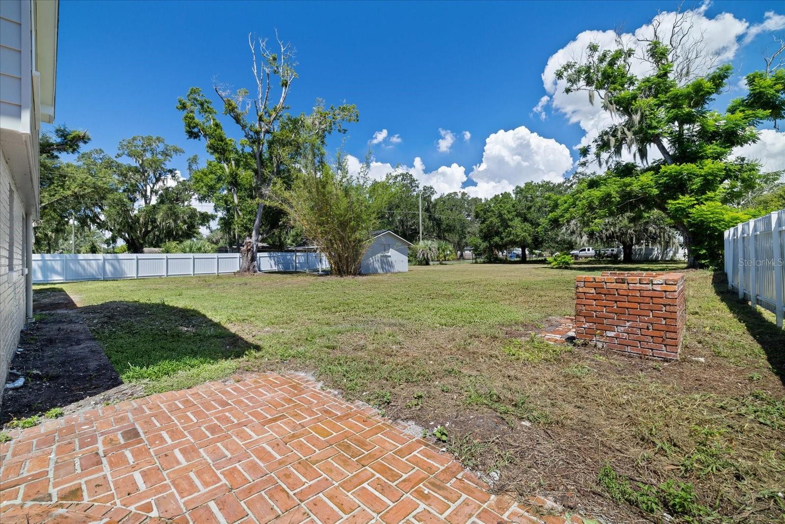11002 Riverview Dr Property Photo 43