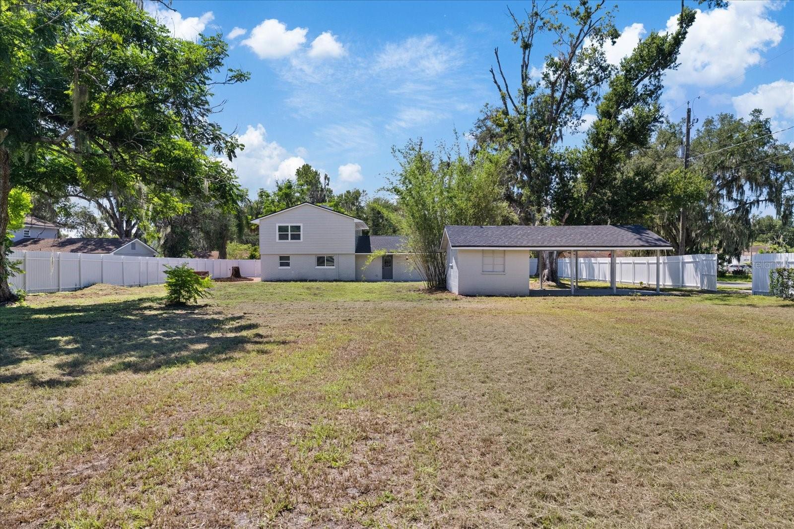 11002 Riverview Dr Property Photo 44