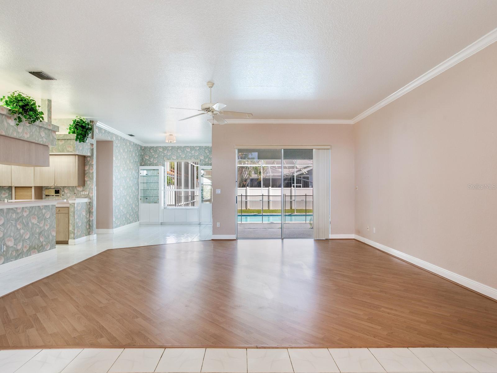 11581 Shelly Cir Property Photo 7