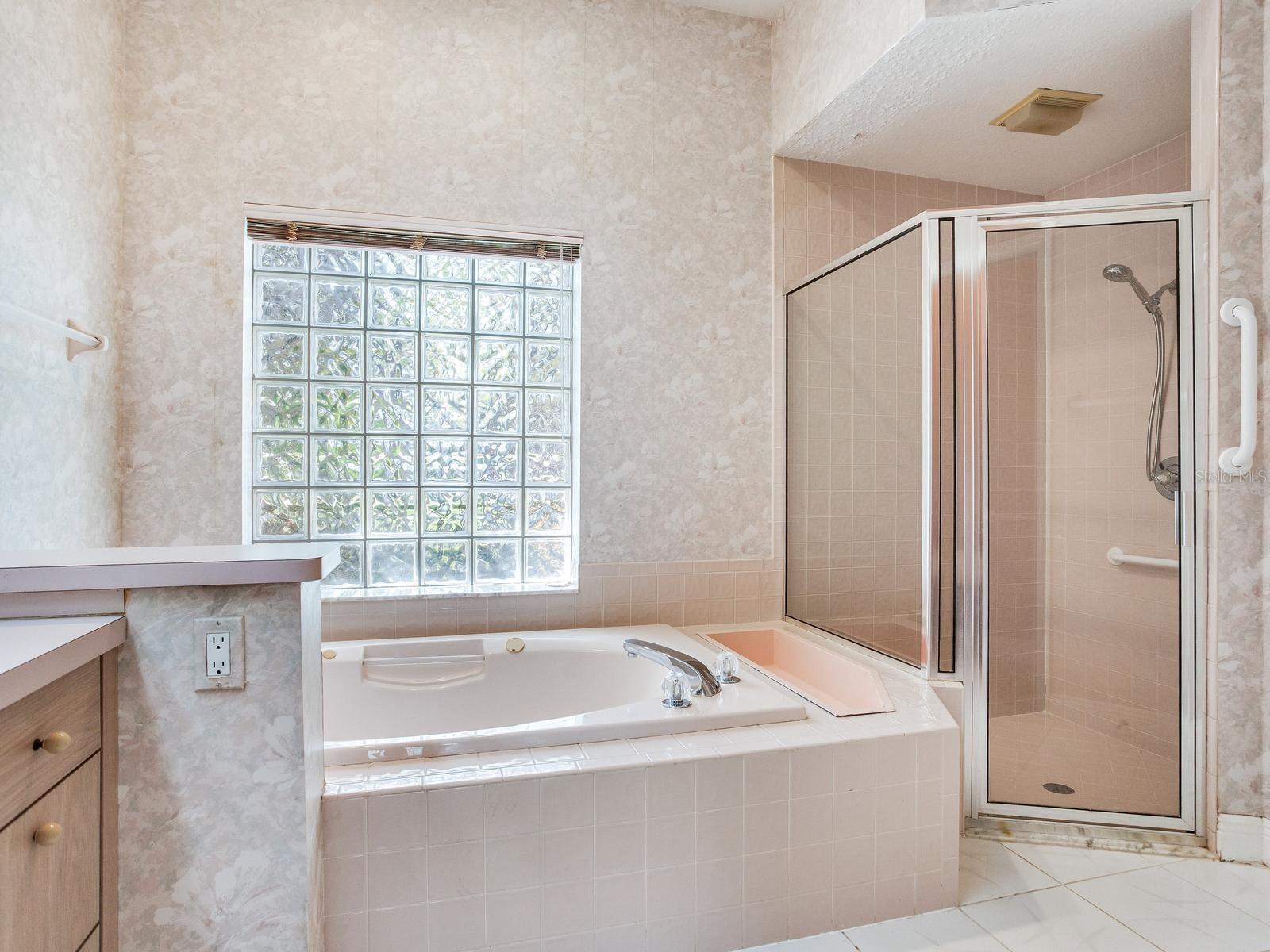 11581 Shelly Cir Property Photo 32