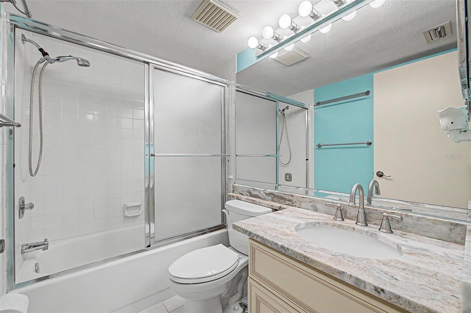 221 Caryl Way #221 Property Photo 11
