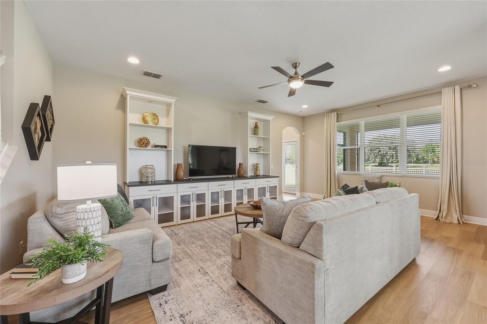 10702 Pleasant Knoll Dr Property Photo 15