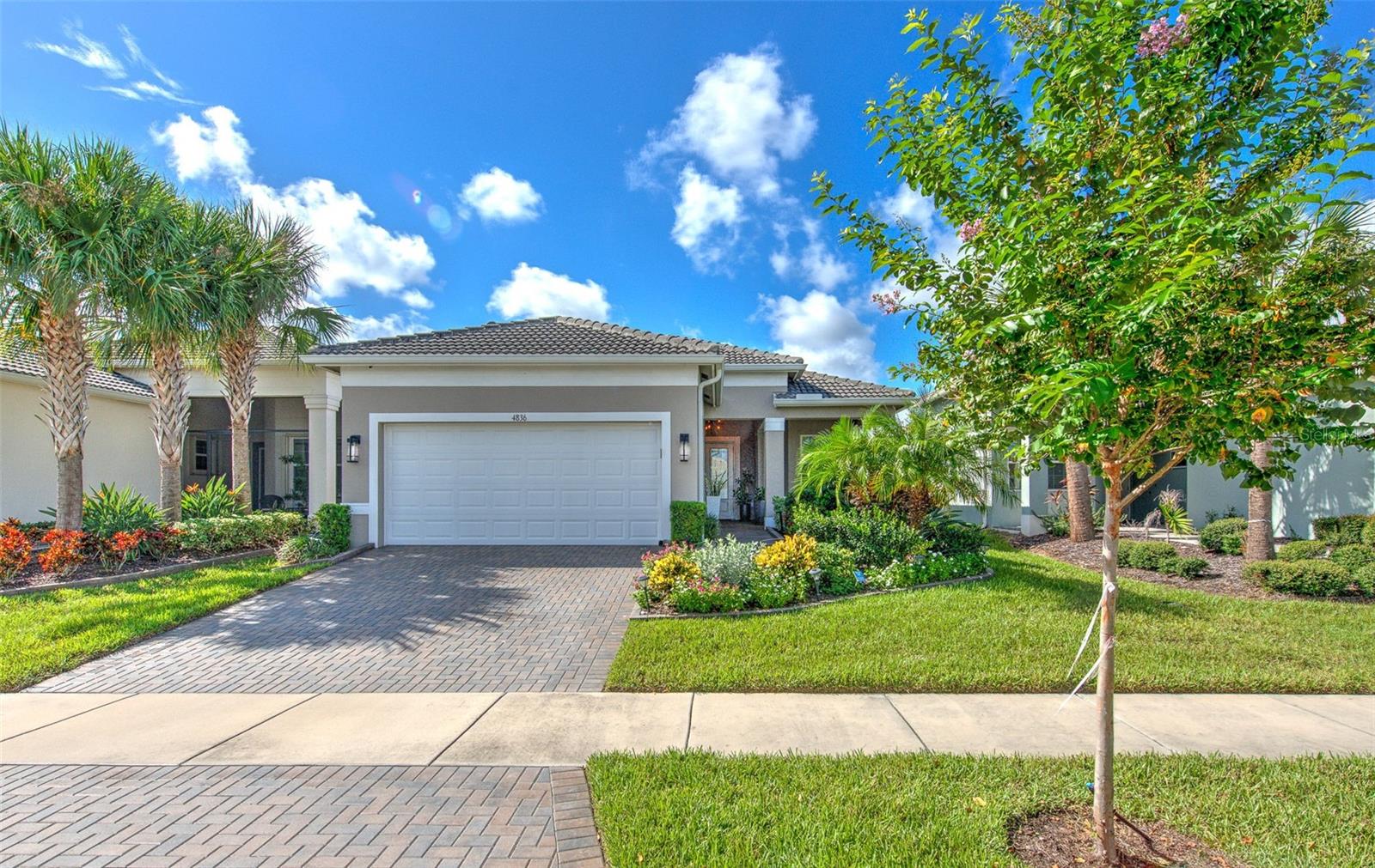 4836 SEVILLA SHORES DR Property Photo 1