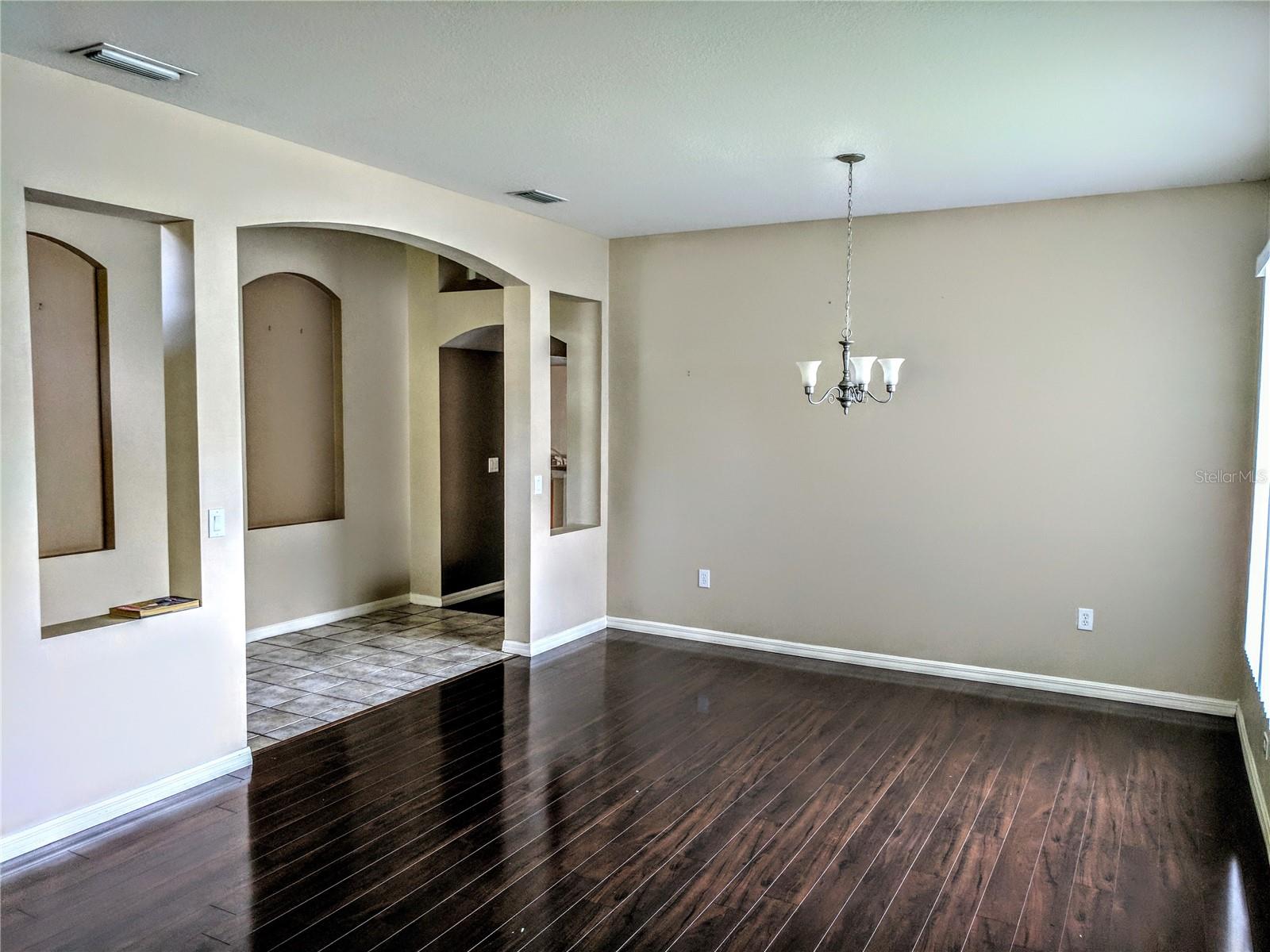 18072 Arbor Crest Dr Property Photo 7