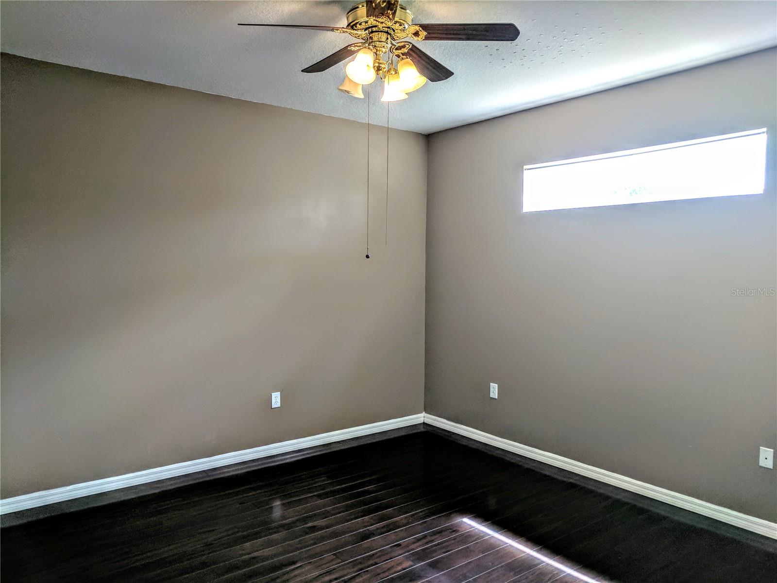 18072 Arbor Crest Dr Property Photo 8